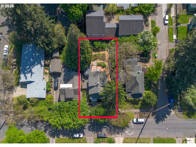 1566 Se LINN St, Portland, OR 97202