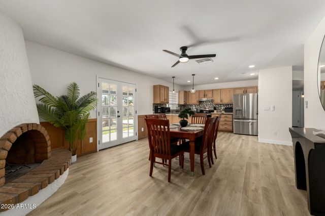 4743 W VILLA THERESA Drive, Glendale, AZ 85308