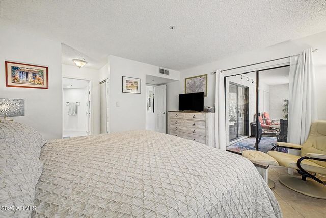 9396 E PURDUE Avenue 122, Scottsdale, AZ 85258