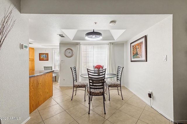 9396 E PURDUE Avenue 122, Scottsdale, AZ 85258