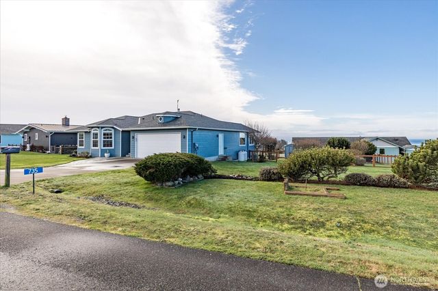 735 La Palabra Street, Coupeville, WA 98239