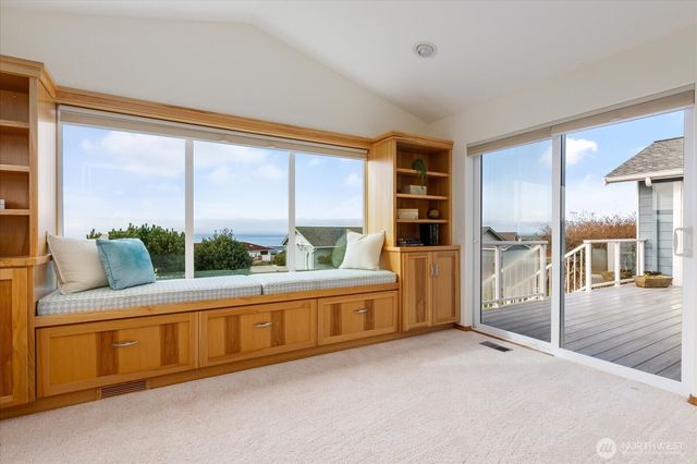 735 La Palabra Street, Coupeville, WA 98239