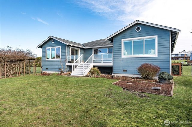 735 La Palabra Street, Coupeville, WA 98239