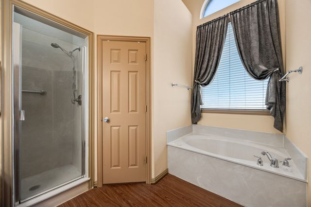 155 Lexington Drive, Terrell, TX 75160