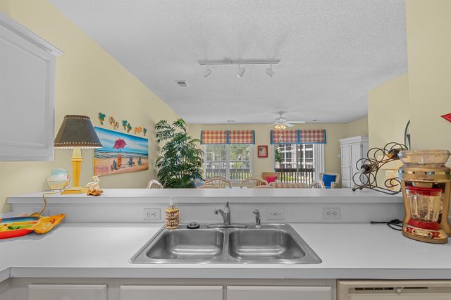 1058 Sea Mountain Hwy Unit 6202, North Myrtle Beach, SC 29582