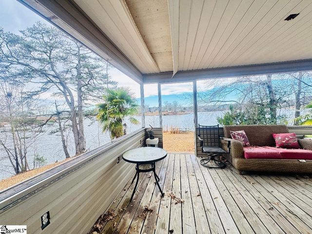 1143 Jets Landing Road, Abbeville, SC 29620