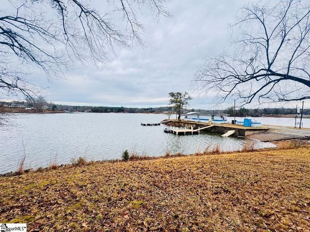 1143 Jets Landing Road, Abbeville, SC 29620