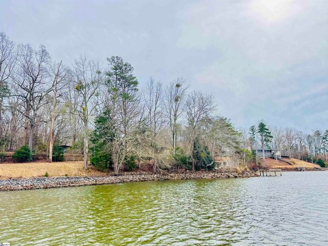 1143 Jets Landing Road, Abbeville, SC 29620