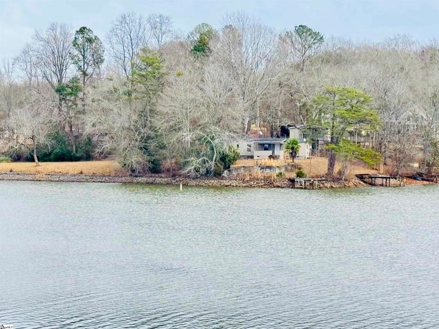 1143 Jets Landing Road, Abbeville, SC 29620