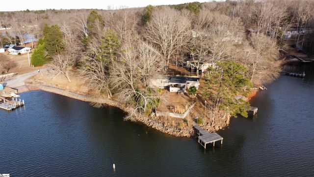 1143 Jets Landing Road, Abbeville, SC 29620