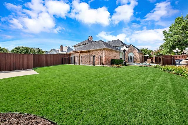 3616 Hearst Castle Way, Plano, TX 75025
