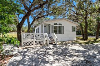 7049 S Sonata Avenue, Homosassa, FL 34446