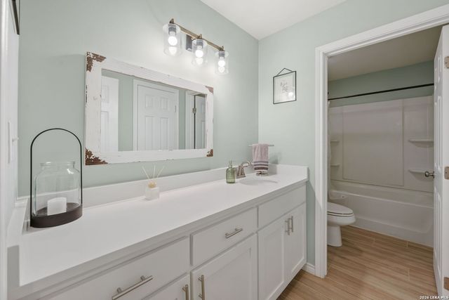 2520 County Road 319, La Vernia, TX 78121