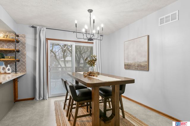 5216 S Bennington Place, Lincoln, NE 68516