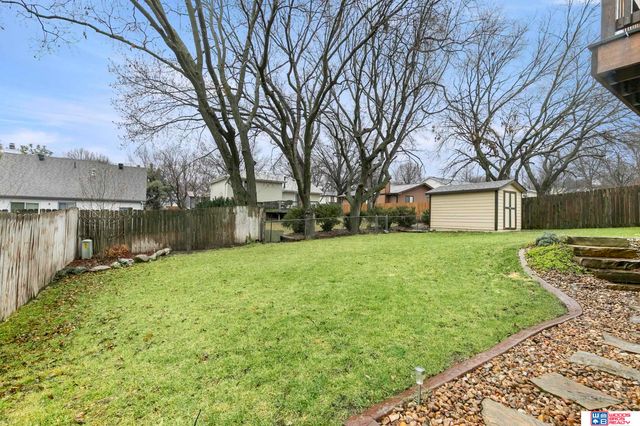 5216 S Bennington Place, Lincoln, NE 68516