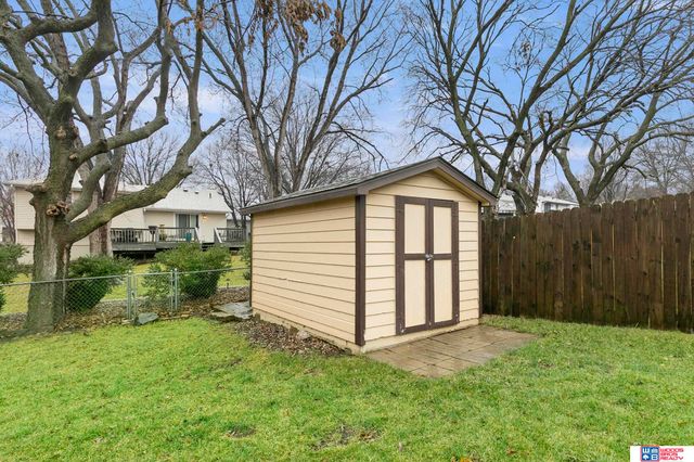 5216 S Bennington Place, Lincoln, NE 68516