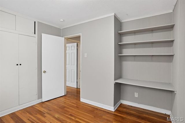 2240 Kerwin Drive, St Louis, MO 63136