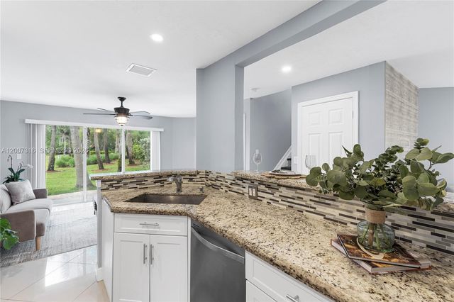 17086 NW 22nd St, Pembroke Pines, FL 33028