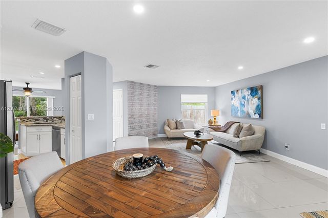 17086 NW 22nd St, Pembroke Pines, FL 33028