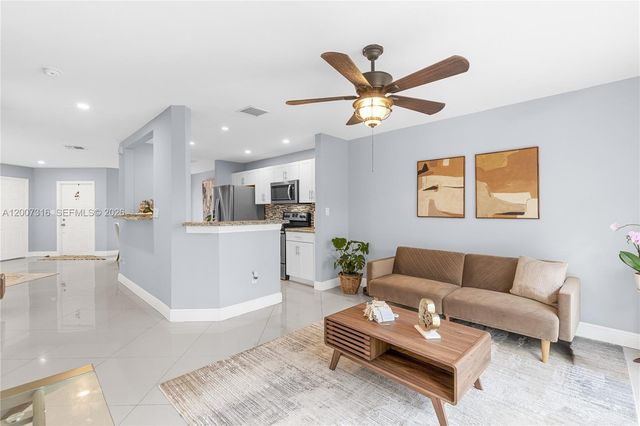 17086 NW 22nd St, Pembroke Pines, FL 33028