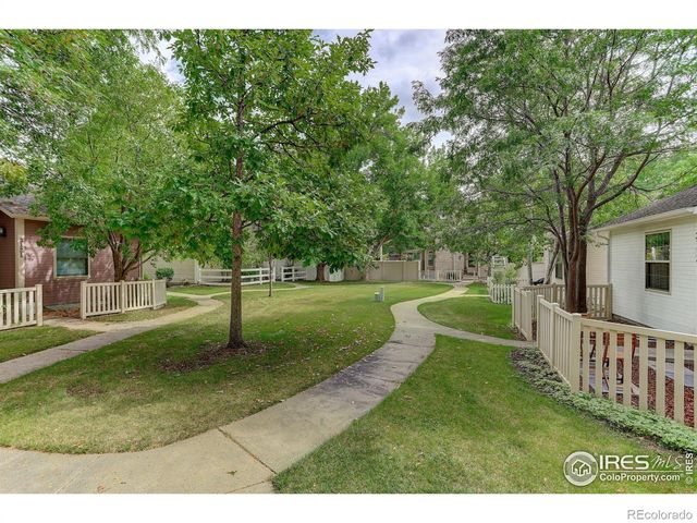 3119 Lake Park Way, Longmont, CO 80503