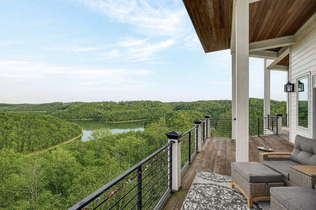 160 Shayna Ct, Smithville, TN 37166