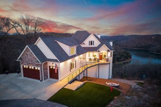 160 Shayna Ct, Smithville, TN 37166