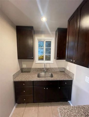 590 W 3rd Street, San Pedro, CA 90731