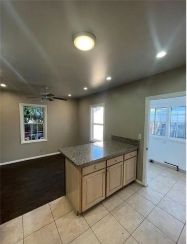 590 W 3rd Street, San Pedro, CA 90731