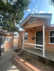 590 W 3rd Street, San Pedro, CA 90731