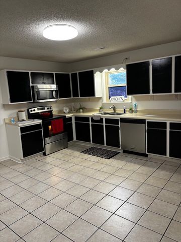 90 SASSAFRAS CIR, Munford, TN 38058