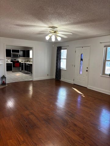 90 SASSAFRAS CIR, Munford, TN 38058