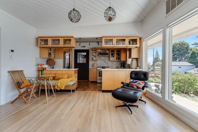 527 Clubhouse Drive, Aptos, CA 95003