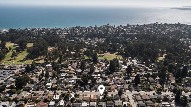 527 Clubhouse Drive, Aptos, CA 95003