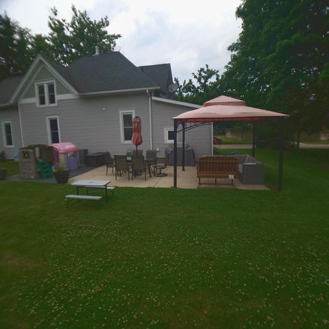 238 W School Street, Belleville, WI 53508