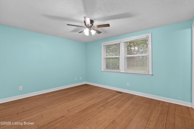 7312 Autumn Bent Way, Crestwood, KY 40014