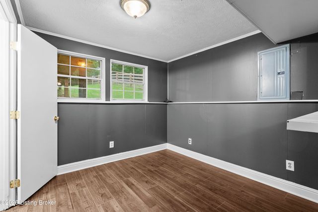 7312 Autumn Bent Way, Crestwood, KY 40014