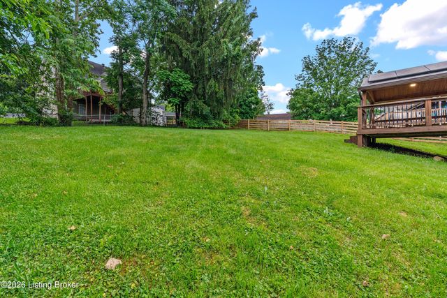 7312 Autumn Bent Way, Crestwood, KY 40014