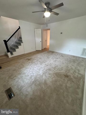 708 OLDE GREENWICH CIR, Fredericksburg, VA 22408
