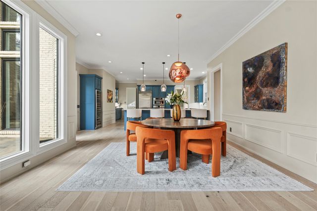 17632 Harbord Oaks Circle, Dallas, TX 75252