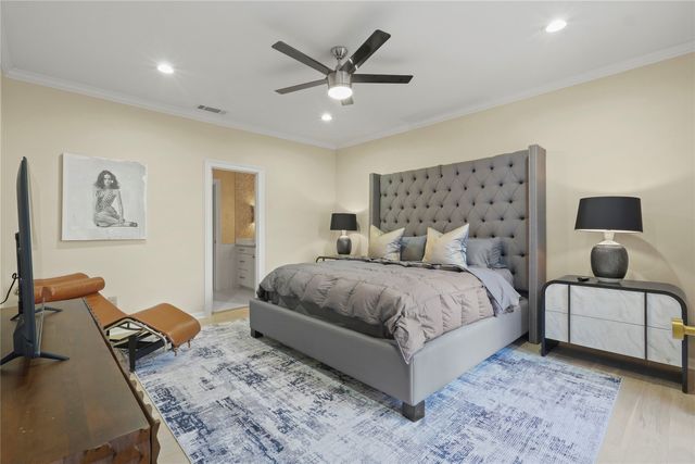 17632 Harbord Oaks Circle, Dallas, TX 75252