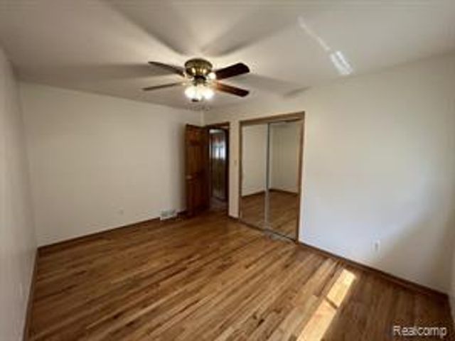 8905 Danzig Street, Livonia, MI 48150