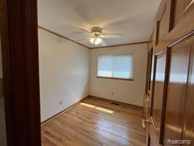 8905 Danzig Street, Livonia, MI 48150