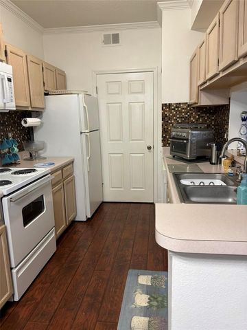 5602 PINNACLE HEIGHTS CIRCLE 312, Tampa, FL 33624