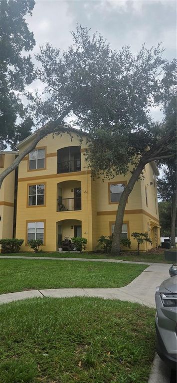 5602 PINNACLE HEIGHTS CIRCLE 312, Tampa, FL 33624