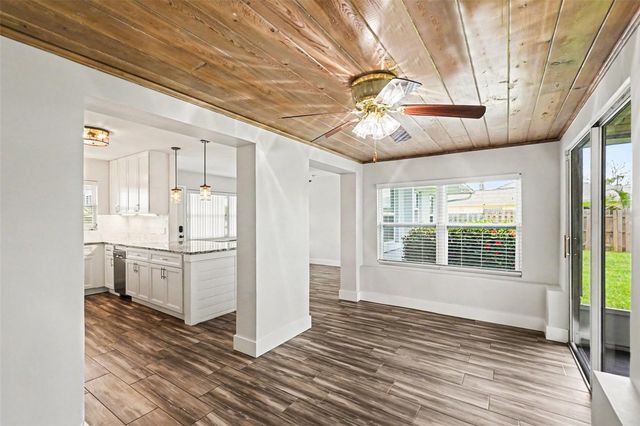 2009 TARPON ROAD, Palmetto, FL 34221