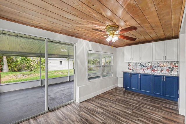 2009 TARPON ROAD, Palmetto, FL 34221