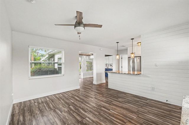 2009 TARPON ROAD, Palmetto, FL 34221