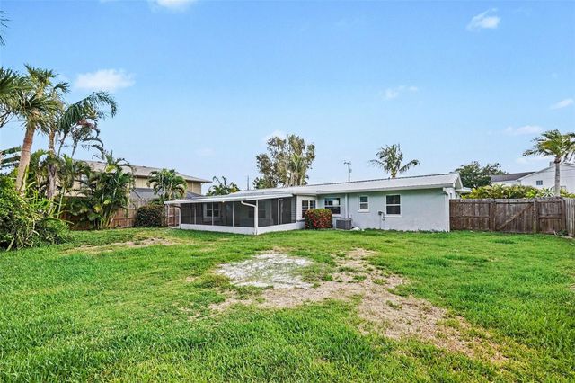 2009 TARPON ROAD, Palmetto, FL 34221
