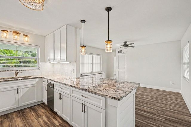 2009 TARPON ROAD, Palmetto, FL 34221